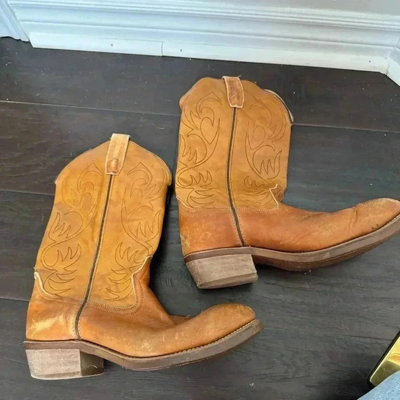 Cowboy boots in tan  9.5M western cowboy - Picture 4 of 7